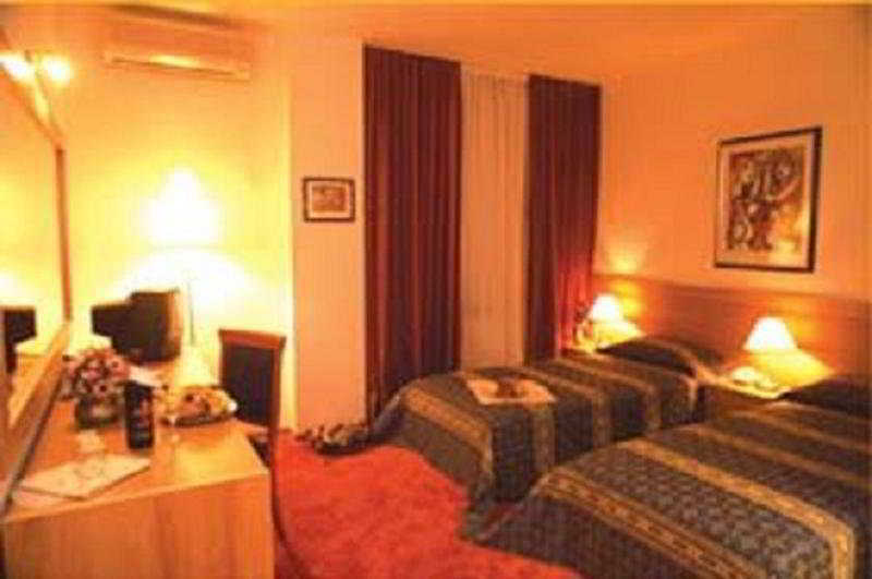 Hotel Doro City Tiran Dış mekan fotoğraf